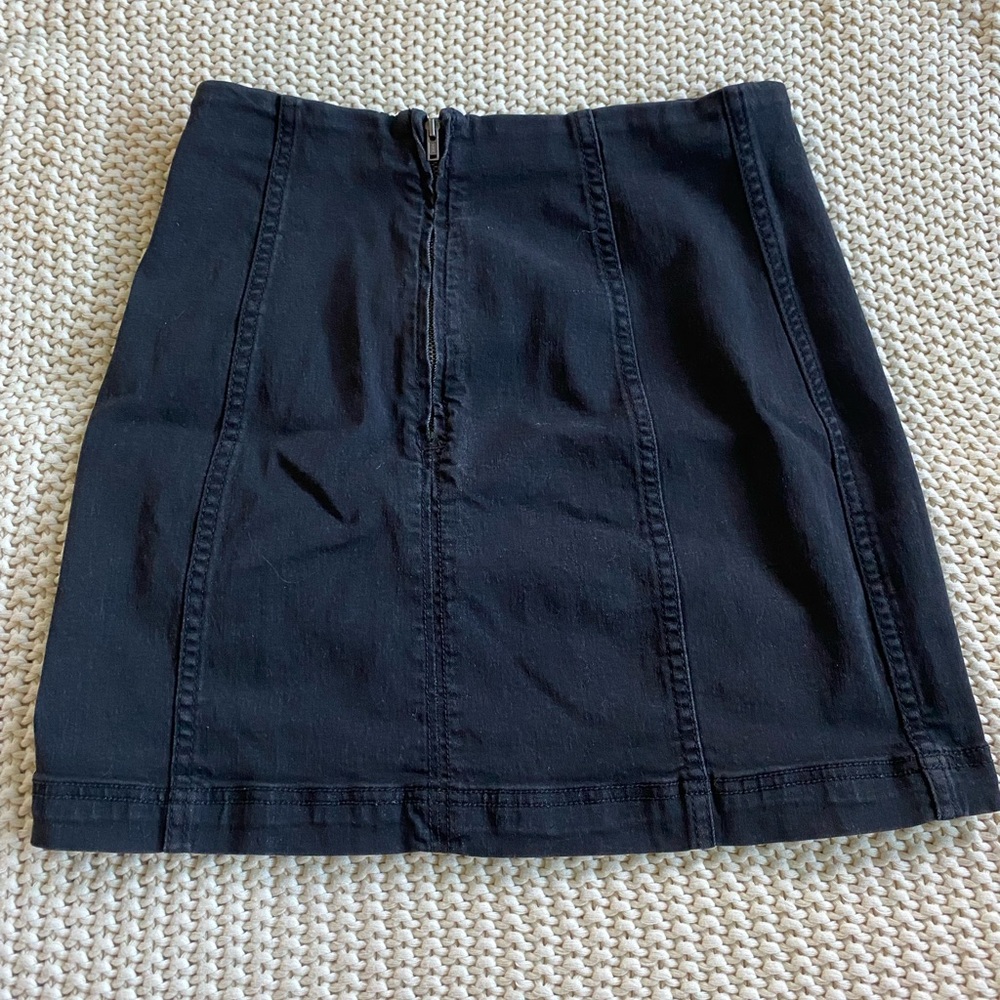 Free people black denim skirt - Picture 2 of 3